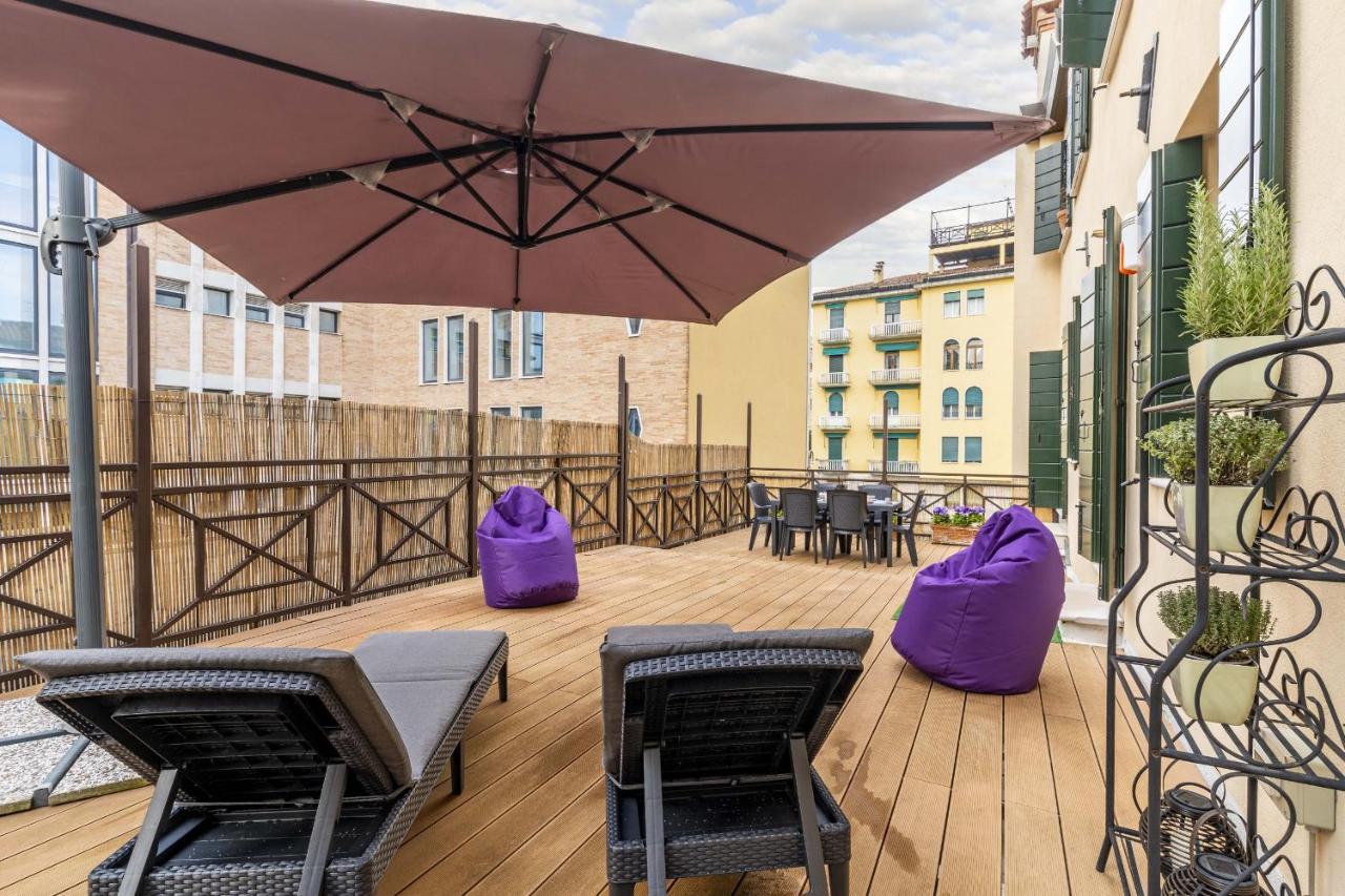 Tolentini Canal View & Terrace By Wonderful Italy 베니스 외부 사진