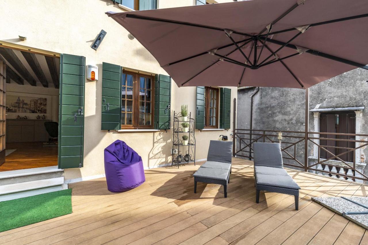 Tolentini Canal View & Terrace By Wonderful Italy 베니스 외부 사진